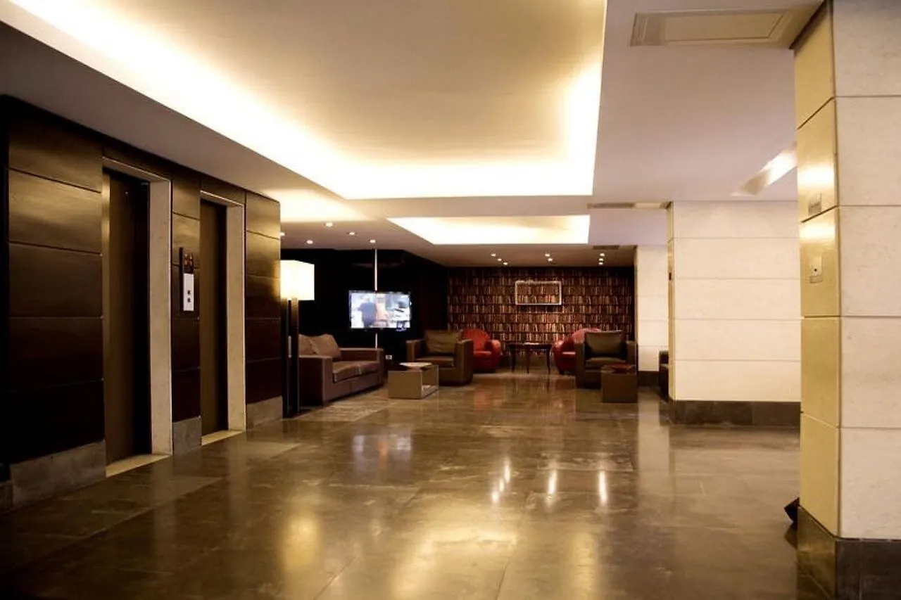 **** Aparthotel Santona Residence Lebanon